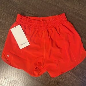 Lululemon Hotty Hot HR shorts